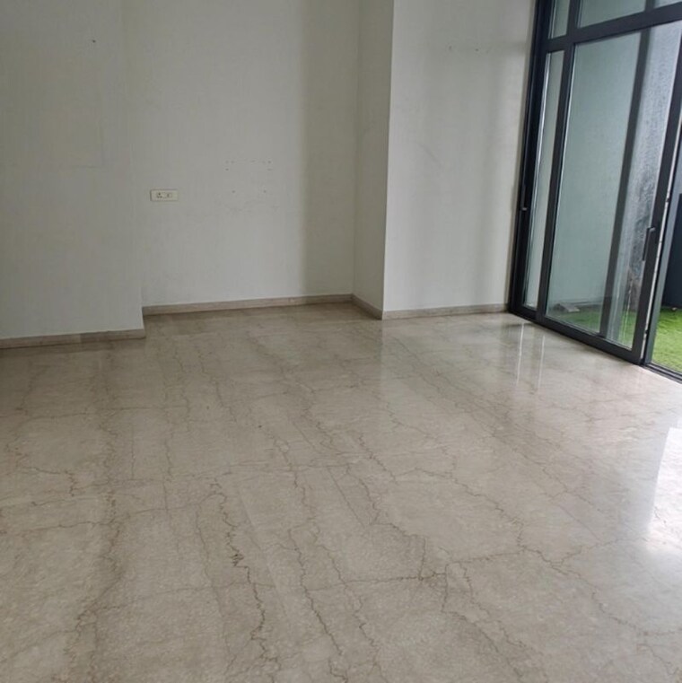 Room, omkar-1973 3 Bedroom 2000 Sq.Ft. Apartment In Century Bazar Mumbai 9826164