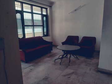 Living Room in 2 BHK Apartment at Sector 5 – for Rent