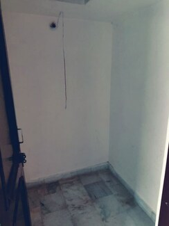 2 BHK Apartment For Rent in Sector 5