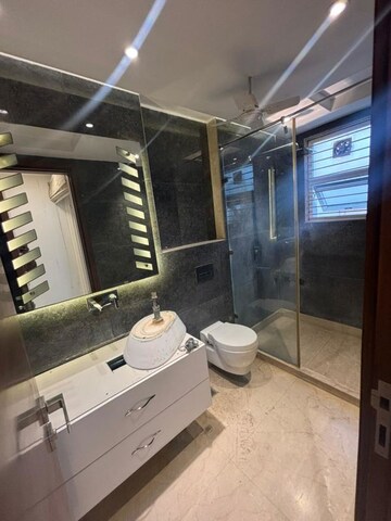 Team Area in 4 BHK Builder Floor at Greater Kailash I – for Rent