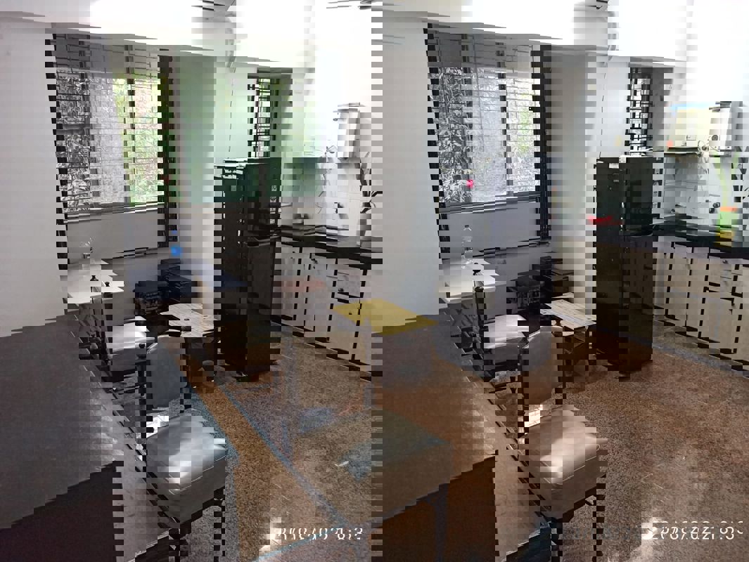 1 BHK Apartment For Rent in Juhu