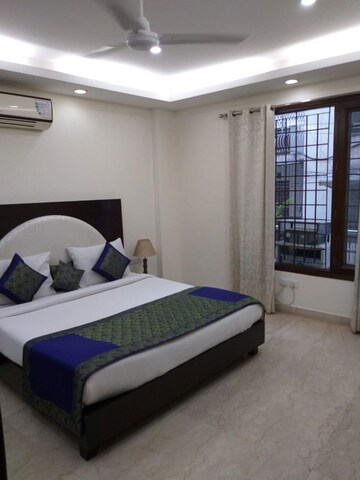 Bedroom in 3 BHK Builder Floor at Greater Kailash I – for Rent
