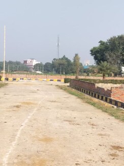 Plot For Sale in Royal City Phase 2