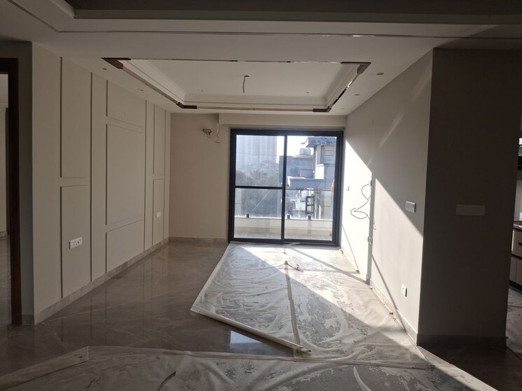 Kitchen, sector 27 3 Bedroom 2350 Sq.Ft. Builder Floor In Sector 27 Gurgaon 9774778