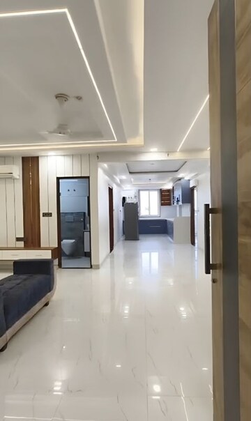 Building Lobby in 4 BHK Apartment at Mansarovar – for Rent