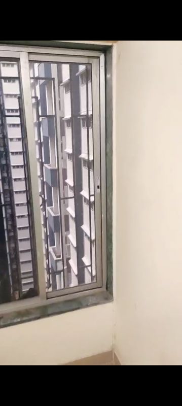 1 BHK + Study Room Apartment For Rent in Dadar East