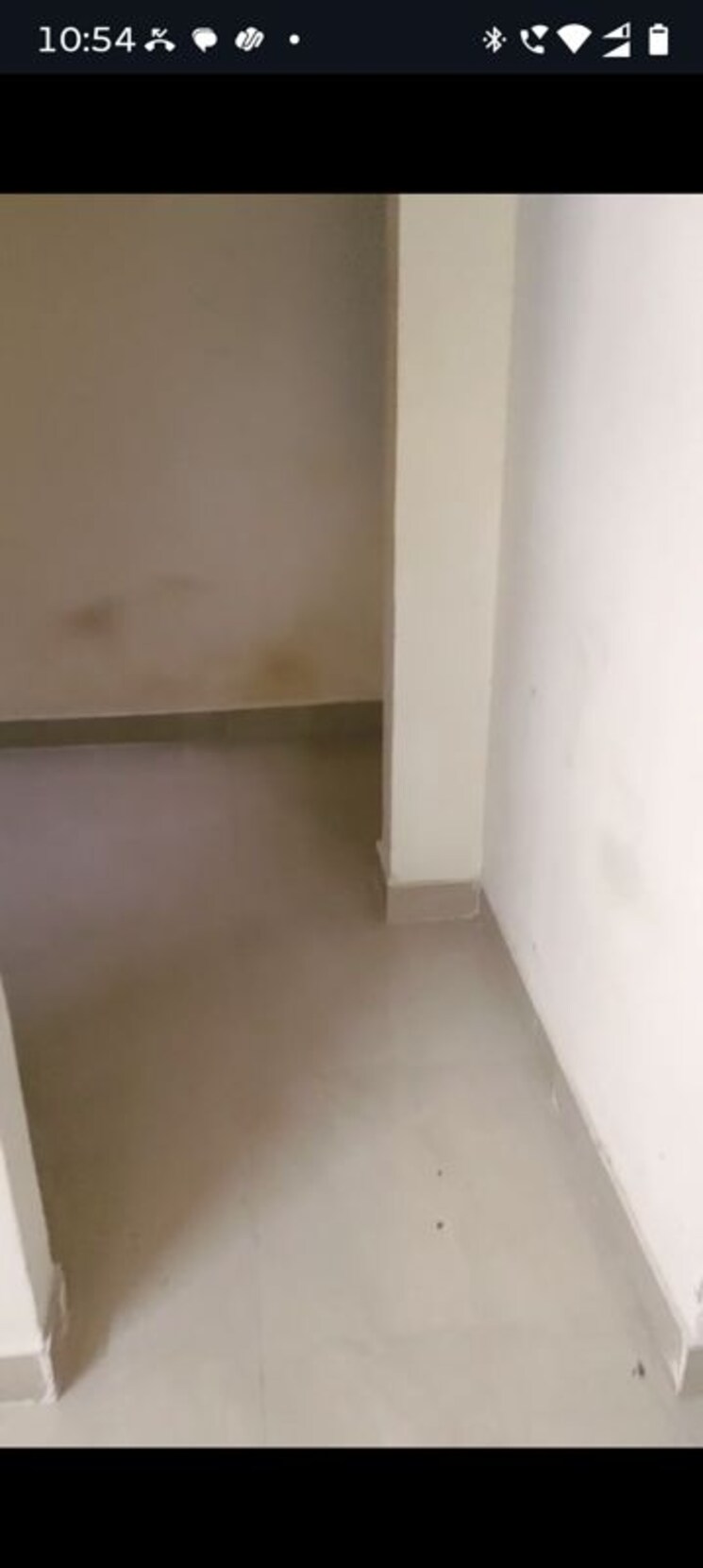 Room, dadar east 1 Bedroom 250 Sq.Ft. Apartment In Dadar East Mumbai 9826222