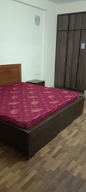 Bedroom in 2 BHK Apartment at Mansarovar – for Sale