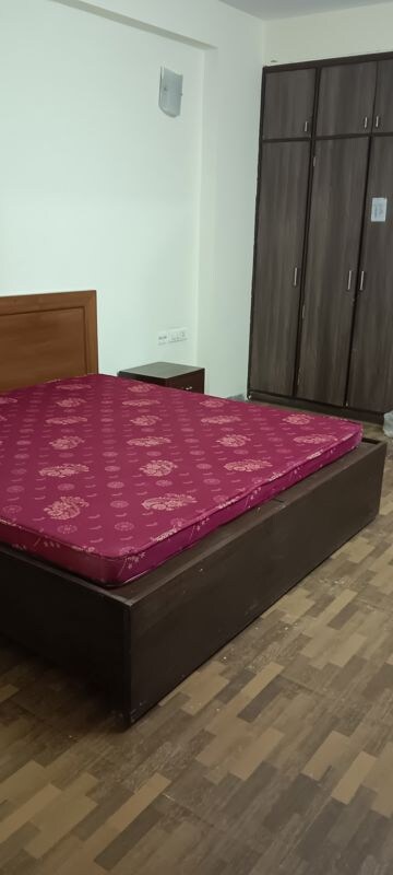 Bedroom in 2 BHK Apartment at Mansarovar – for Sale