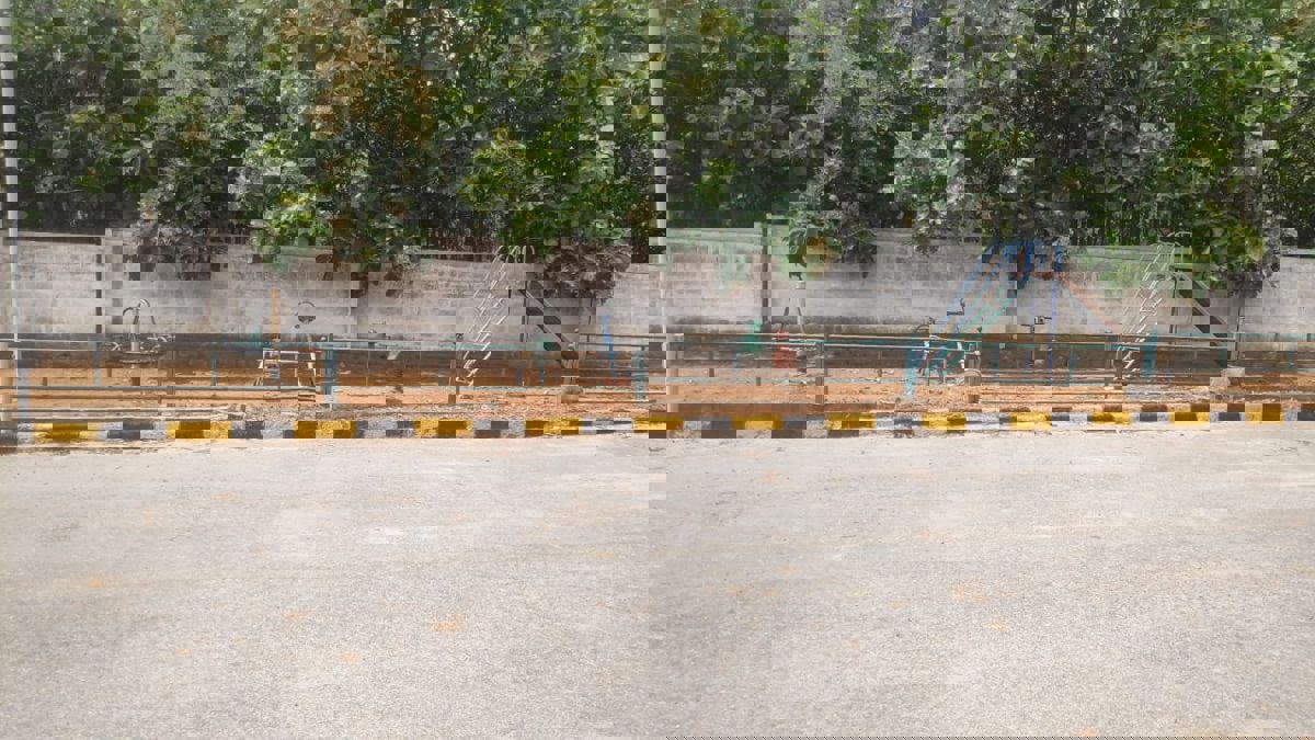 Plot For Sale in Chandapura