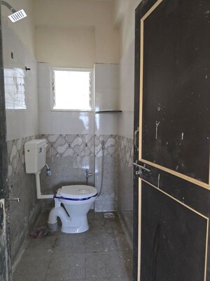 Bathroom in 1 BHK Apartment at Wadgaon Sheri – for Rent