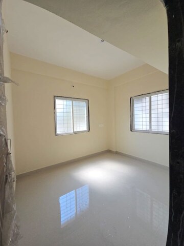 Room in 1 BHK Apartment at Wadgaon Sheri – for Rent