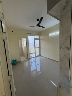 Bathroom in 2.5 BHK Apartment at Pyramid Altia, Sector 70a – for Rent