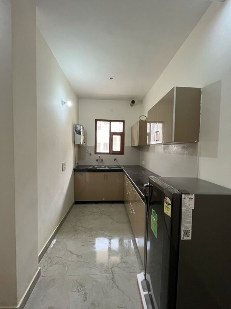 Kitchen, jtpl-flora-designer-floors 2 Bedroom 900 Sq.Ft. Builder Floor In Mohali Sector 115 Chandigarh 9826264