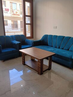 2 BHK + Pooja Room Builder Floor For Rent in JTPL Flora Designer Floors