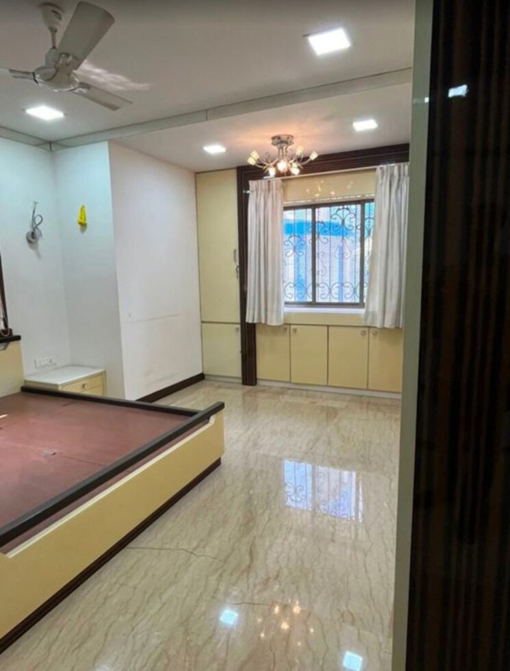 Room, prabhadevi 3 Bedroom 1300 Sq.Ft. Apartment In Prabhadevi Mumbai 9826268