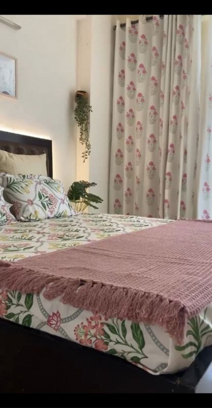 Bedroom, shapoorji-pallonji-bkc-28 2 Bedroom 750 Sq.Ft. Apartment In Bandra East Mumbai 9826260