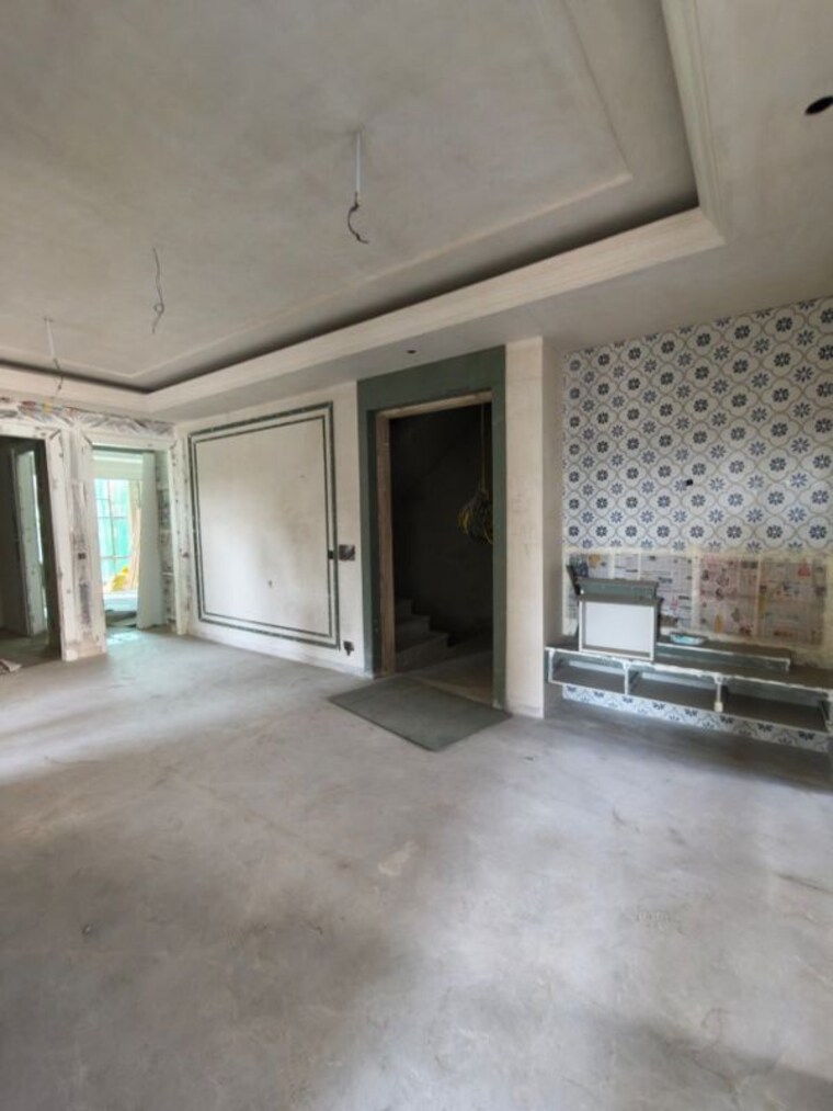 Room, sector 4 3 Bedroom 250 Sq.Yd. Builder Floor In Sector 4 Gurgaon 9826266