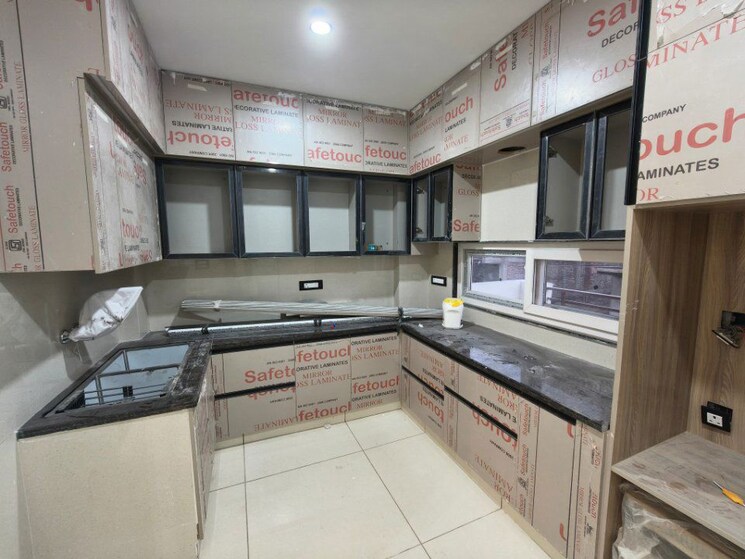 Kitchen, sector 4 3 Bedroom 250 Sq.Yd. Builder Floor In Sector 4 Gurgaon 9826266