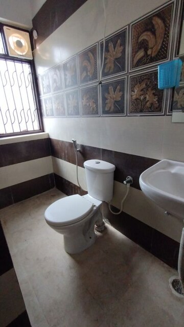 Team Area in 1 RK Builder Floor at Sector 39 – for Rent