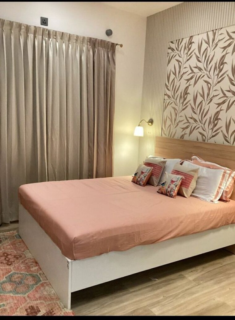 Bedroom, dheeraj-insignia 3.5 Bedroom 1400 Sq.Ft. Apartment In Bandra East Mumbai 9826276