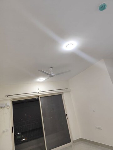 Furnished Amenities in 3 BHK Apartment at Supreme Estia Phase 1, Baner – for Rent