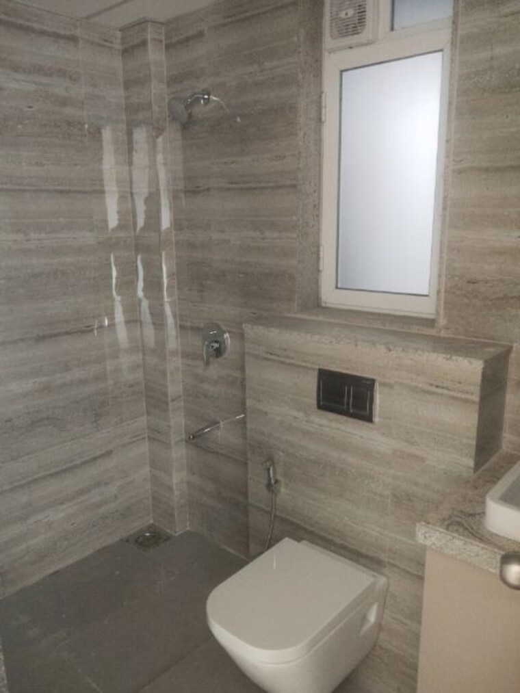 Bathroom, runwal-nirvana 3 Bedroom 1250 Sq.Ft. Apartment In Parel Mumbai 9824588