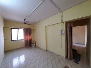 Room in 1 RK Apartment at Shree Sai Complex, Prabhadevi – for Rent