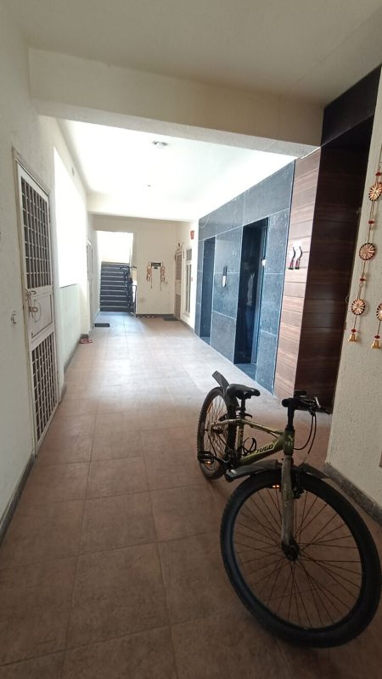 undefined, civitech-sampriti 2 Bedroom 1500 Sq.Ft. Apartment In Sector 77 Noida 9826329