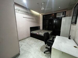 Team Area in 3 BHK Builder Floor at Sushant Lok I – for Rent