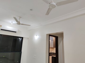 2 BHK Apartment For Rent in Prayag Heights, Dindoshi