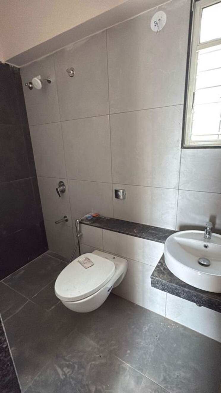 Bathroom, kuber-antonia 2 Bedroom 901 Sq.Ft. Apartment In Wakad Pune 9826367