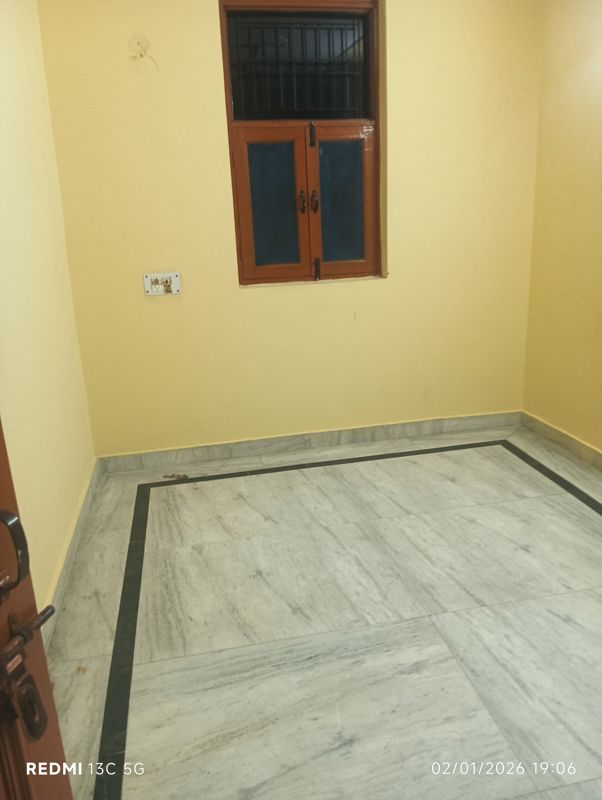 2 BHK + Pooja Room,Extra Room Independent House For Rent in Sector 55