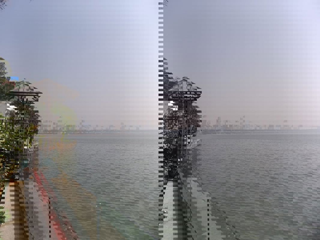 5 BHK + Pooja Room Villa For Sale in Queens View Walkeshwar