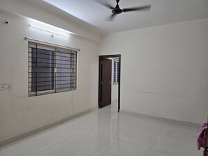 Room in 2 BHK Apartment at Kondapur – for Rent