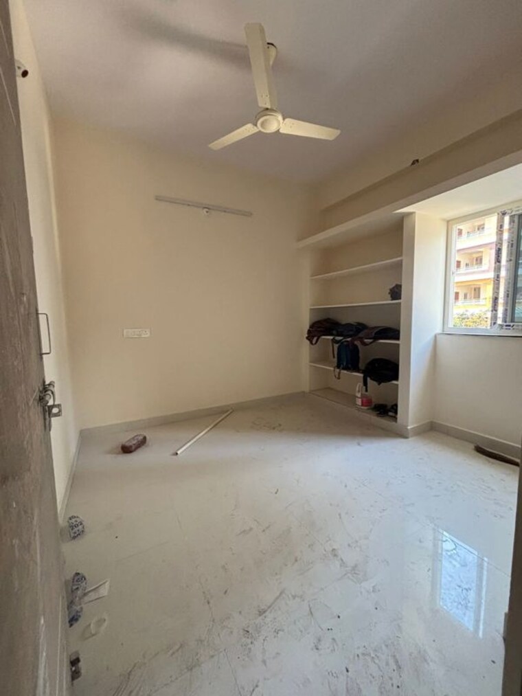 Room, kondapur 1 Bedroom 550 Sq.Ft. Apartment In Kondapur Hyderabad 9826446
