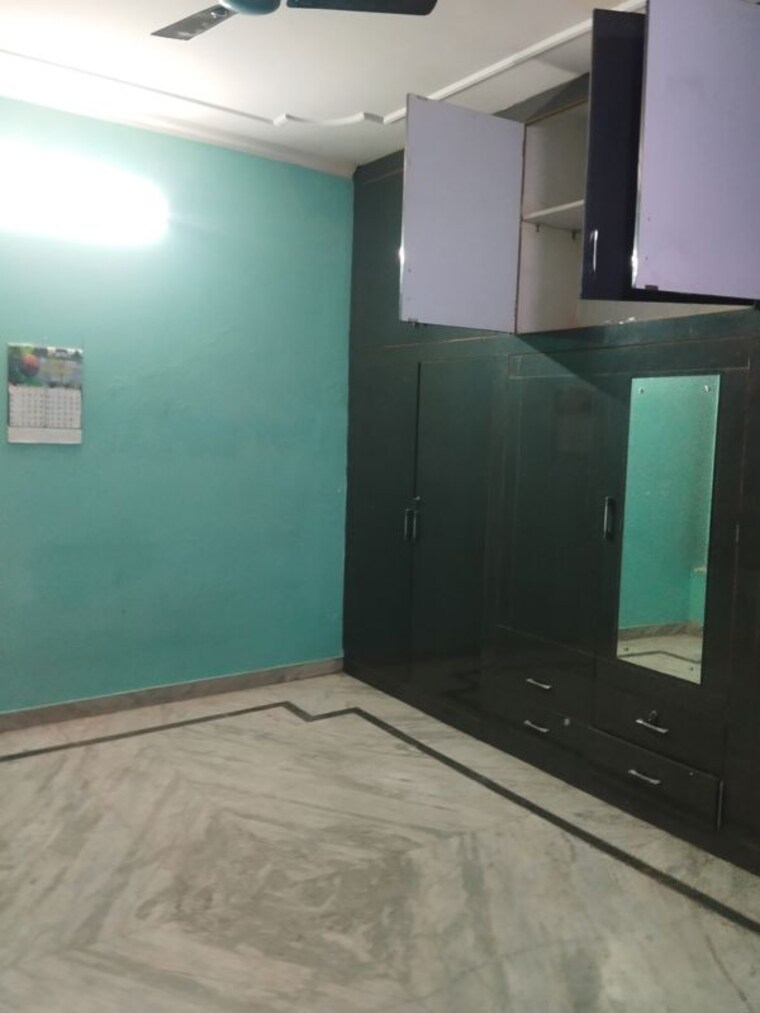 Room, kamta 3 Bedroom 2000 Sq.Ft. Independent House In Kamta Lucknow 9826461
