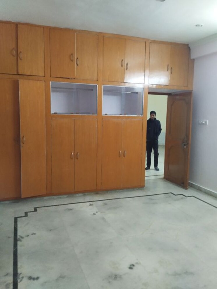 Room, kamta 3 Bedroom 2000 Sq.Ft. Independent House In Kamta Lucknow 9826461