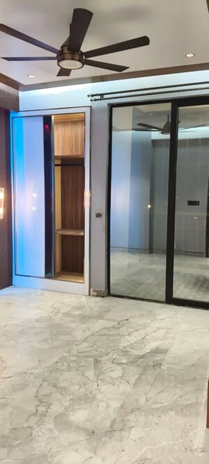 Building Lobby in 4 BHK Apartment at JKG Palm Resort, Raj Nagar Extension – for Sale