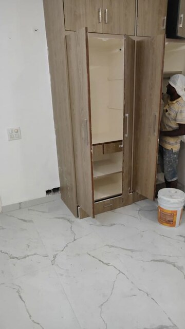 Building Lobby in 3.5 BHK Villa at Nirvana Country Birch Court, Sector 50 – for Rent