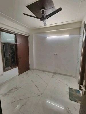 Bedroom in 1 BHK Builder Floor at Chattarpur – for Rent