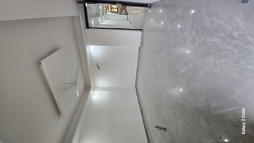 Furnished Amenities in 3 BHK Apartment at Chattarpur – for Rent