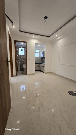 1 BHK + Servant Room Builder Floor For Rent in Chattarpur