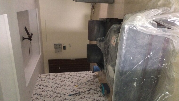  Parking, surendra-avenue-69 3 Bedroom 1500 Sq.Ft. Builder Floor In Sector 69 Gurgaon 9826517