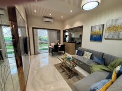 2 BHK Apartment For Sale in Umiya Oasis