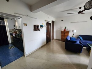 Room in 2.5 BHK Apartment at Sikka Karmic Greens, Sector 78 – for Rent