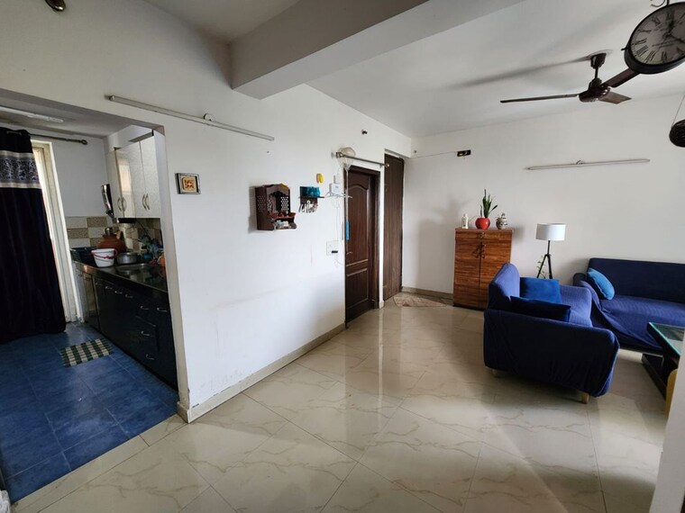 Room, sikka-karmic-greens 2.5 Bedroom 1220 Sq.Ft. Apartment In Sector 78 Noida 9826596