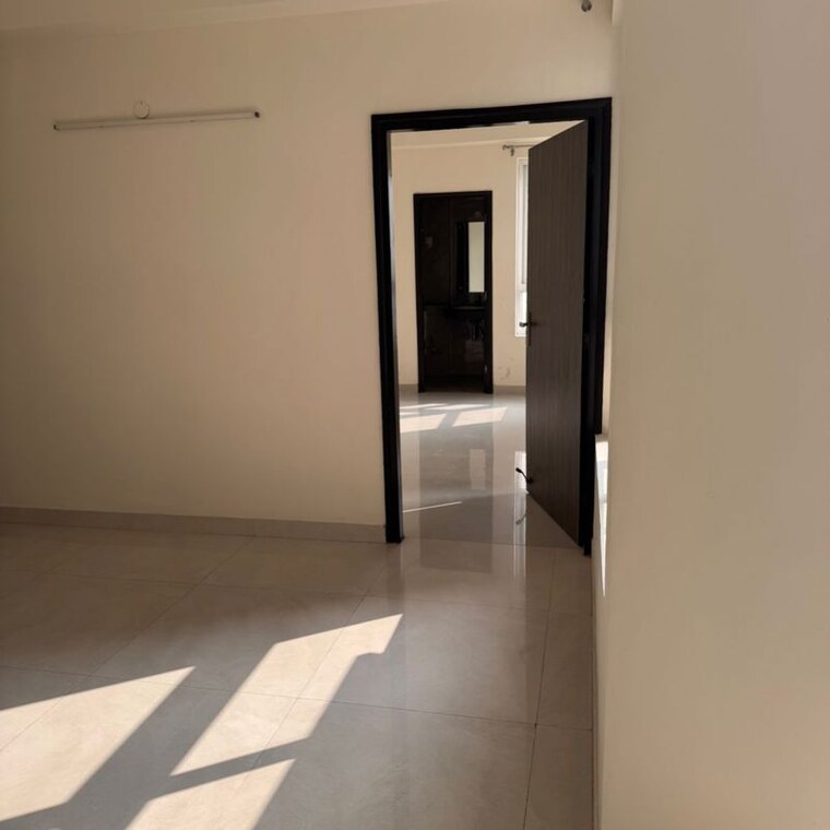 Room, adani-oyster-grande-phase-2 4 Bedroom 3188 Sq.Ft. Apartment In Sector 102a Gurgaon 9826604