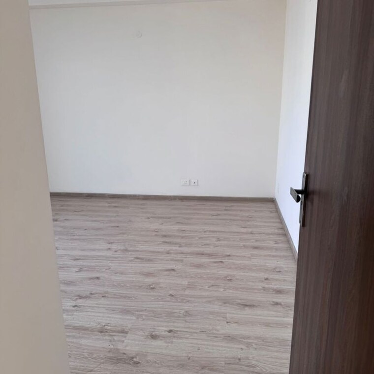 Room, adani-oyster-grande-phase-2 4 Bedroom 3188 Sq.Ft. Apartment In Sector 102a Gurgaon 9826604