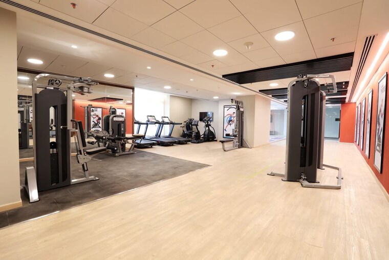  Parking, piramal-mahalaxmi 2 Bedroom 800 Sq.Ft. Apartment In Mahalaxmi Mumbai 9826608